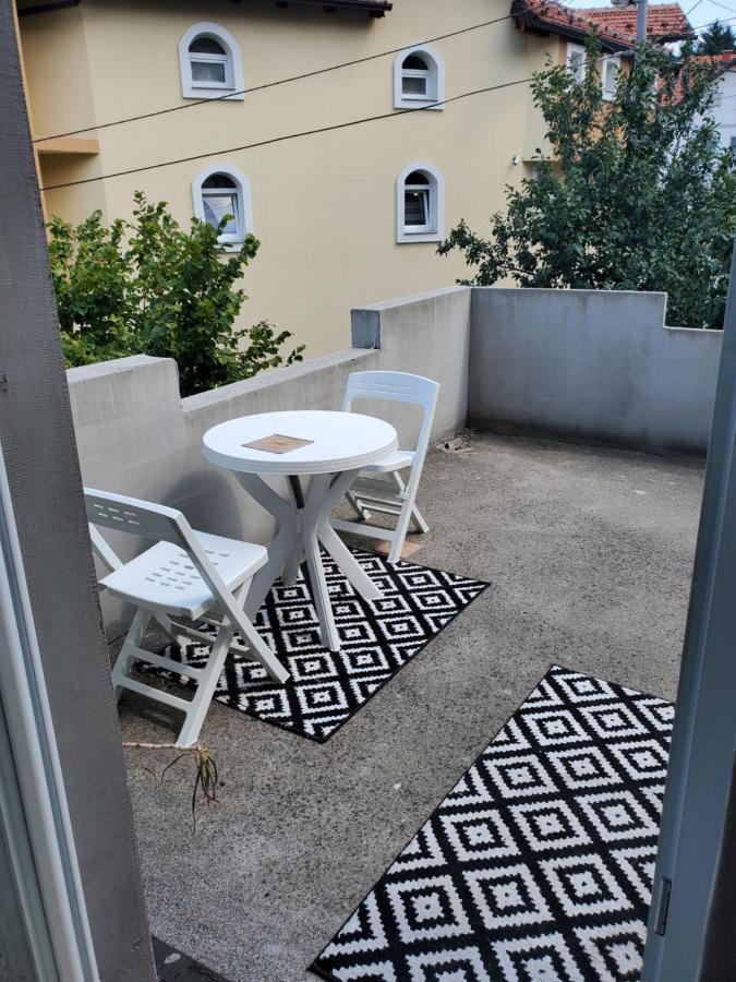 Sleep And Drive Premium Apartment Sarajevo Exterior photo